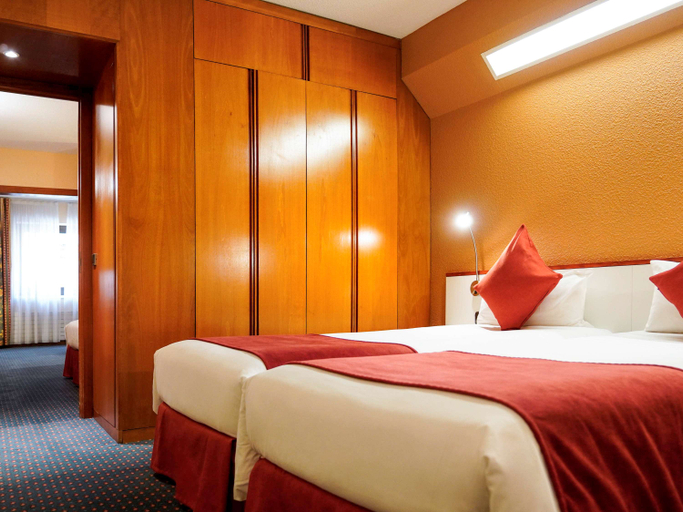 Bedroom 3, Mercure Andorra Hotel