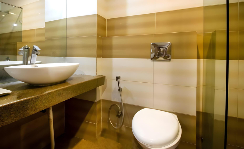 Bathroom, Hotel Rainbow Tower Shamshabad Airport Zone, Ranga Reddy