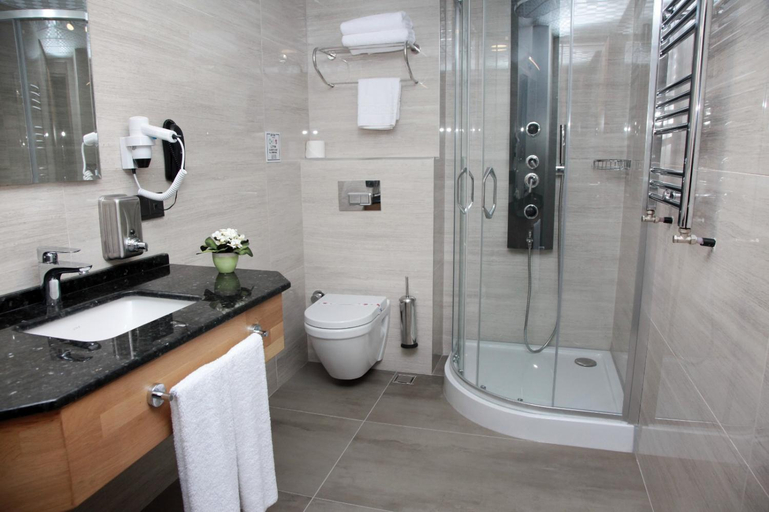 Bathroom 4, Oytun Park Hotel, Merkez