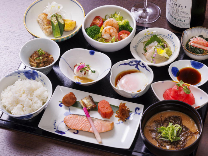 Food & Drinks 5, Hotel Shigira Mirage Beach Front, Miyakojima