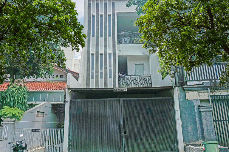 Exterior & Views 1, OYO 91889 Kramat Residence, Central Jakarta