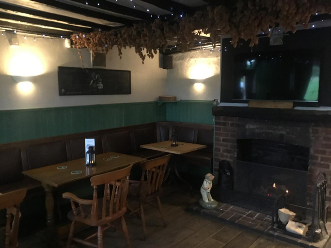 Food & Drinks 4, The Flying Horse Inn, Kent