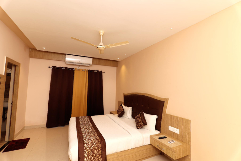 Bedroom, Marino Water Park & Resort, Lucknow