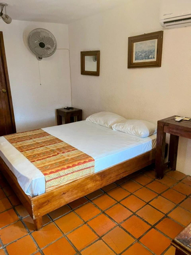 Bedroom, Casa Shaguiba, Dist. Pochutla