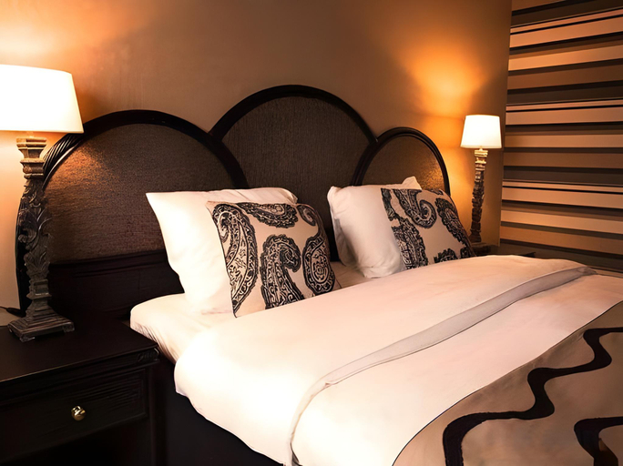 Bedroom 3, Carlton Oasis Hotel, Spijkenisse