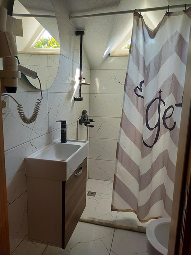 Bathroom 2, Akdeniz otel apart, Marmaris