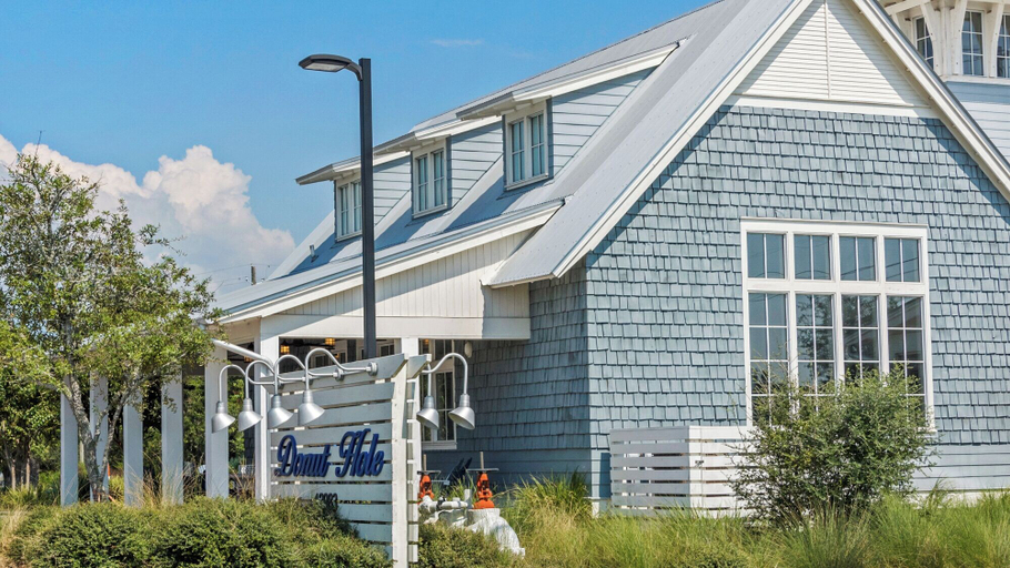 Exterior & Views 2, Blue Tide, Walton