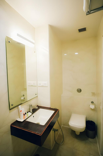 Bathroom, Imperial Heights, Deoghar