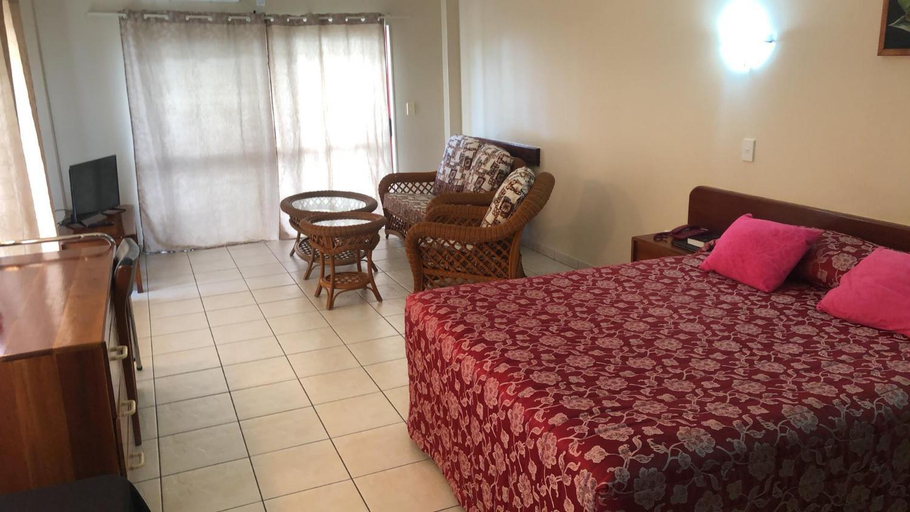 3, Hotel Elisa, Vaimauga West