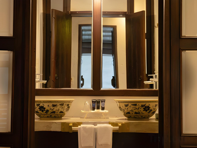 Bathroom 4, Cheva Gallery Boutique Hotel Chiang Mai, Muang Chiang Mai