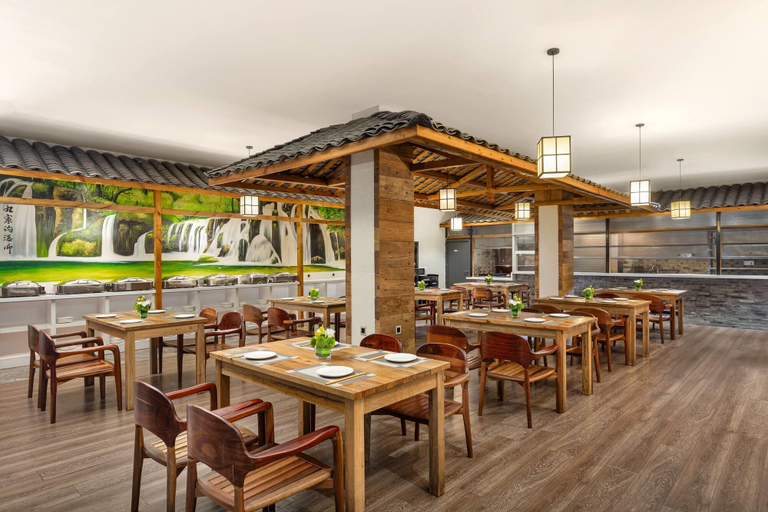 Food & Drinks, Days Hotel By Wyndham Chengdu Renmin South Road, Chengdu