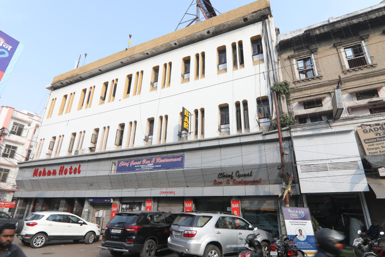 Exterior & Views 3, Mohan Hotel, Lucknow