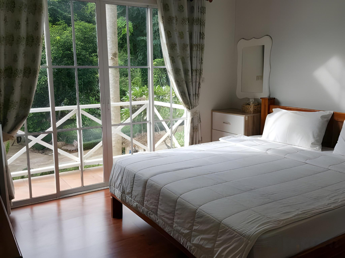 Others 3, Suriyan Villa, Si Sawat