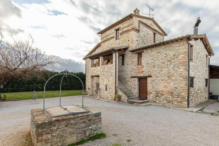 Food & Drinks 5, La Valle delle Favole, Perugia