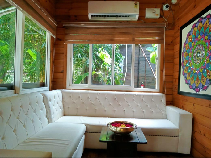Public Area 3, Adhvasaha Beach Spa Resort, South Andaman