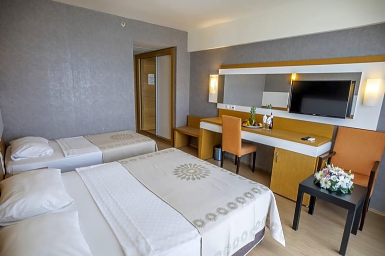 Bedroom 1, Mc Arancia Resort & Spa Hotel, Alanya