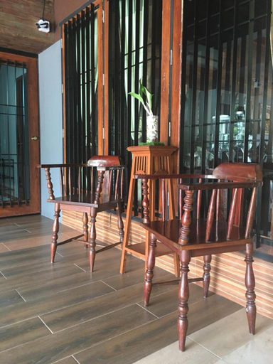 Food & Drinks 5, Na Siri Lakeview, Bang Phli