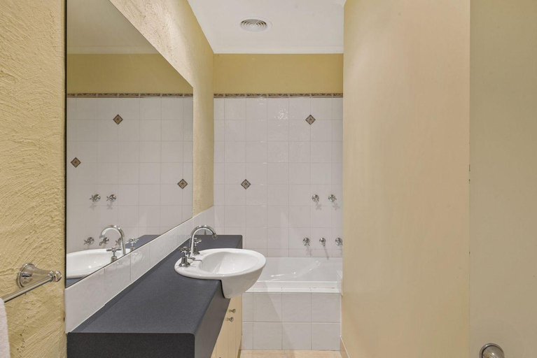 Bathroom 2, Butter Factory 8, Colac-Otway - South