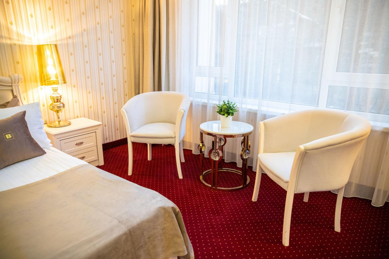 Bedroom 2, Hotel Carpathia, Sinaia