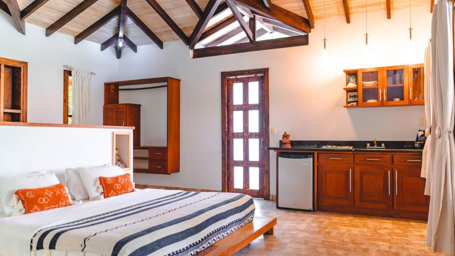 Bedroom 2, Playa Cielo Beachfront Hotel - Santa Teresa, Costa Rica, Puntarenas