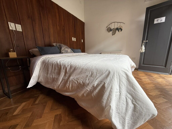 Room 5, Clivias Hostel, Capital