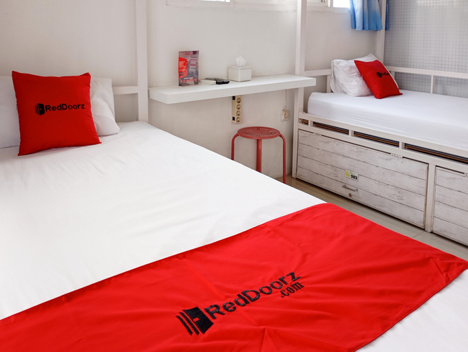 Bedroom 4, RedDoorz Hostel @ Luna Bunkbed Malioboro, Bantul