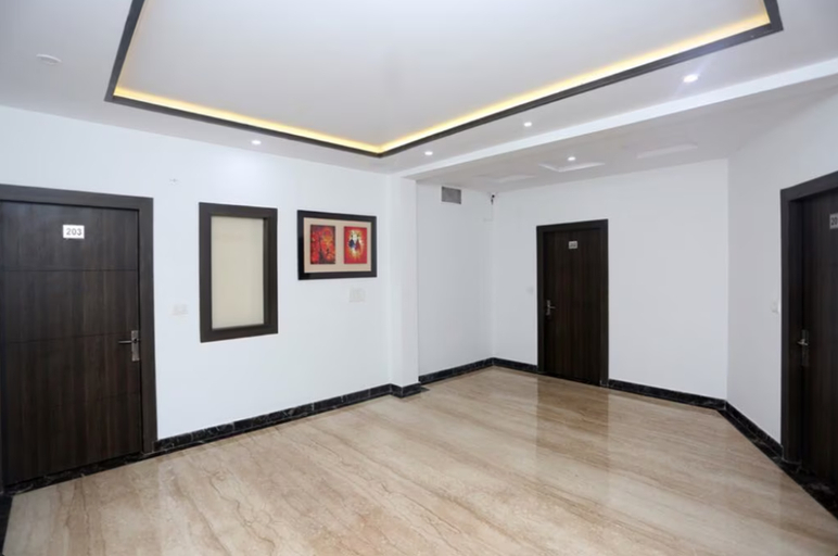 Public Area 2, Hotel Pratap, Agra