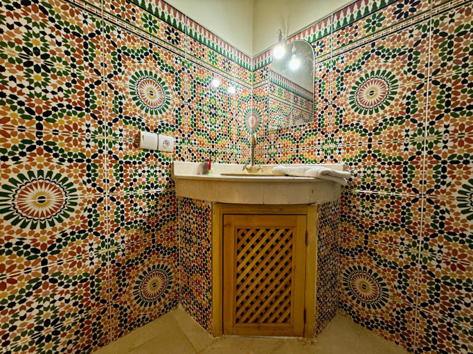Bathroom 3, Riad Flottement Des Songes, Marrakech