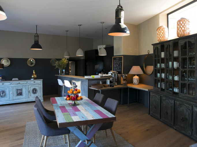 Public Area 2, Hotel La Maison de Crillon, Vaucluse