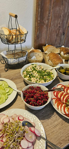 Food & Drinks 5, Swojski Gosciniec, Giżycko