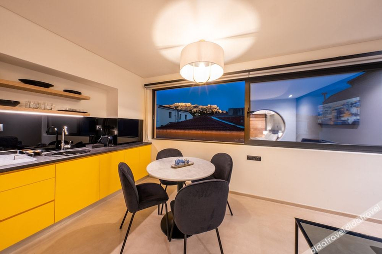 Others 5, Muse Urban Suites, Attica