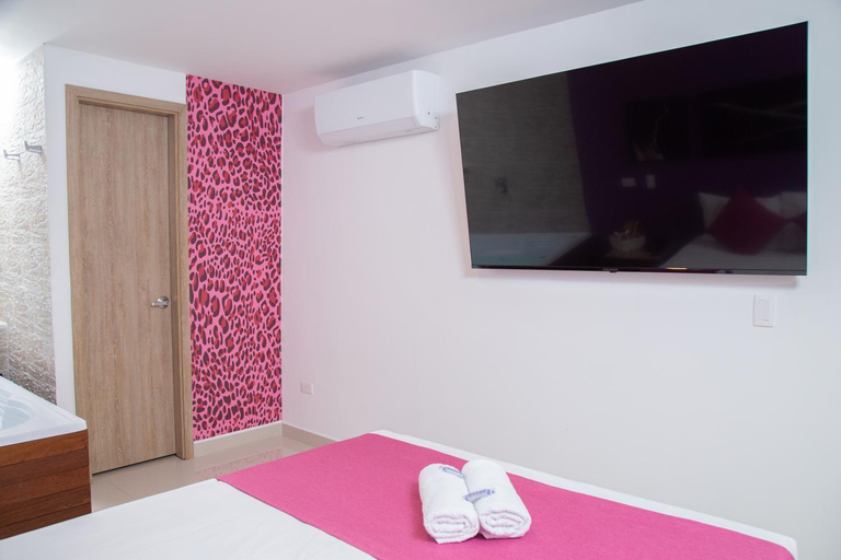 Bedroom 2, Bajo la luna hotel, Medellín