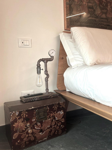 Bedroom 2, Absentia 1763 Garda Boutique Home - Lake front, Verona