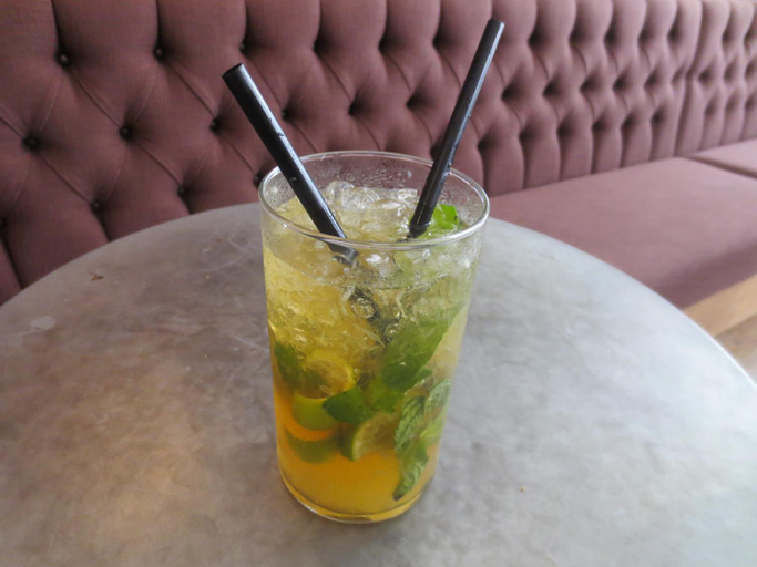 Food & Drinks 5, Jardi de Pedra, Girona
