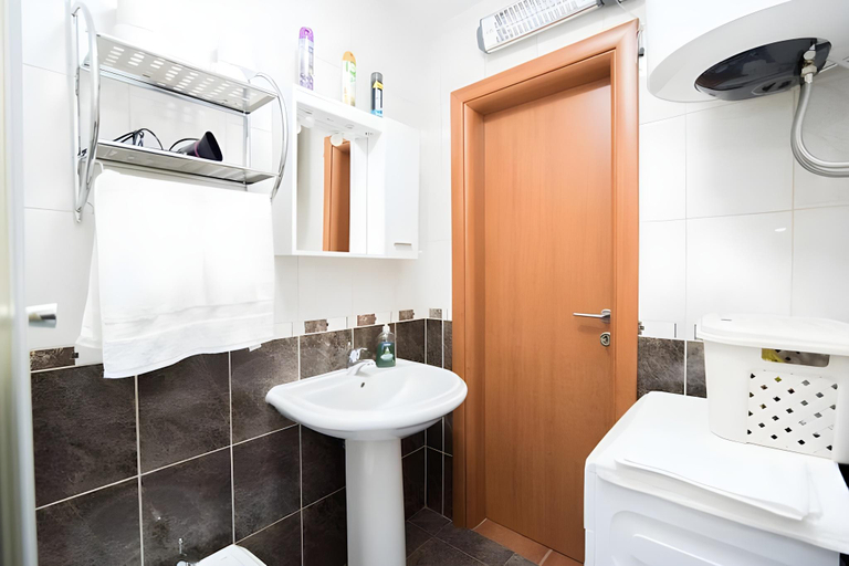 Bathroom 3, Apartment Budimir - Two Bedroom Apartment with Balcony, Supetar