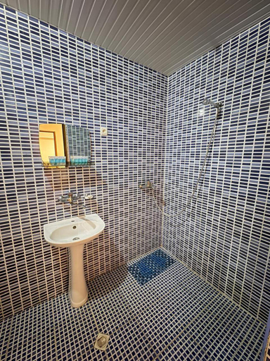 Bathroom 4, Hotel Imereti - Old Tbilisi Center, Tbilisi