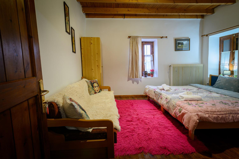 Others 4, Konaki inn, Central Macedonia
