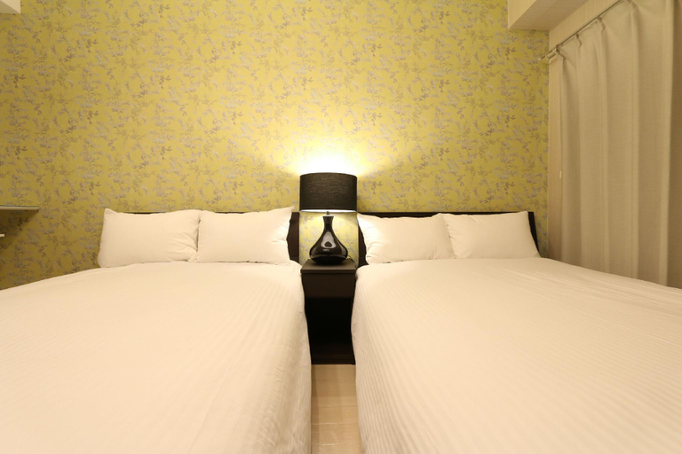 Bedroom 2, Elizabeth Garden Shinsaibashi, Osaka