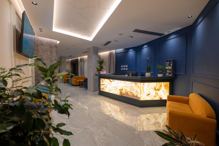Public Area 3, Hotel Dior, Krujës