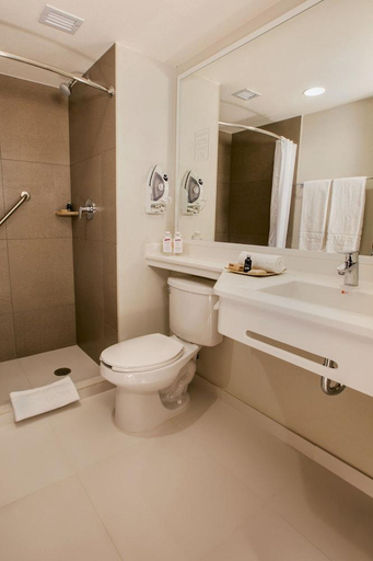 Bathroom 4, City Express Suites by Marriott Cabo San Lucas, La Paz