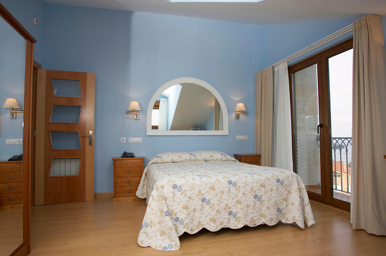 Bedroom 2, Hotel Azul de Galimar, Cantabria