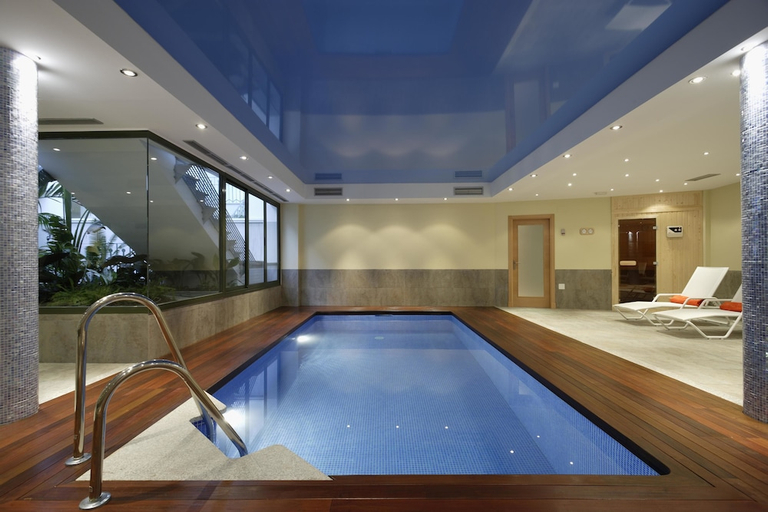 Sport & Beauty 5, Apartamentos Marina Turquesa, Málaga
