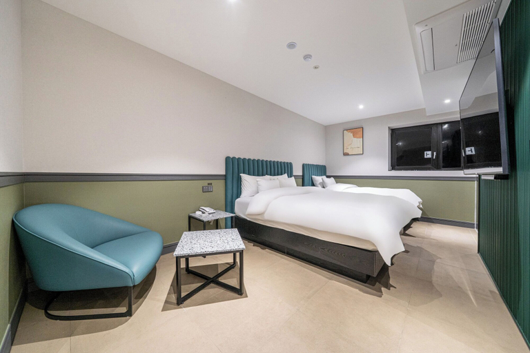 Room 2, TheWall Hotel