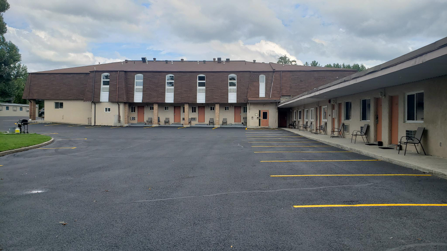 Public Area 5, Best Value Inn & Suites, Parry Sound