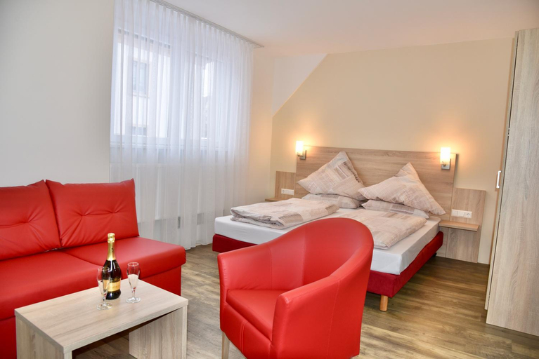 Bedroom 2, Hotel Da Sabino, Konstanz