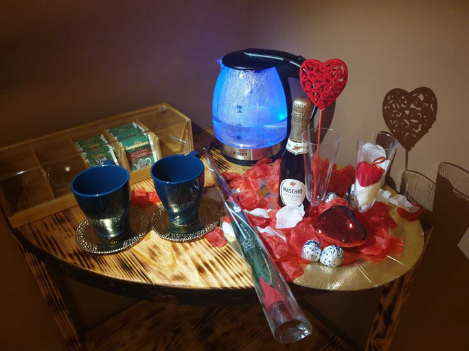 Food & Drinks 5, Royalty room spa, Napoli