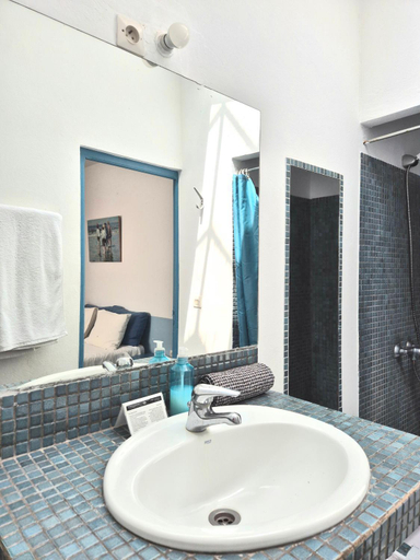 Bathroom, Hotel Villa Soleil, Essaouira