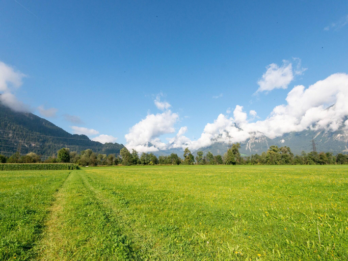 Others 4, Apartment in Tyrol near Ski Lift, Schwaz