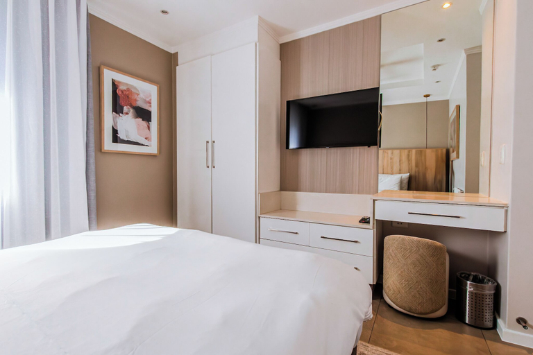 Bedroom 3, The Max Hotel Sandton, City of Johannesburg