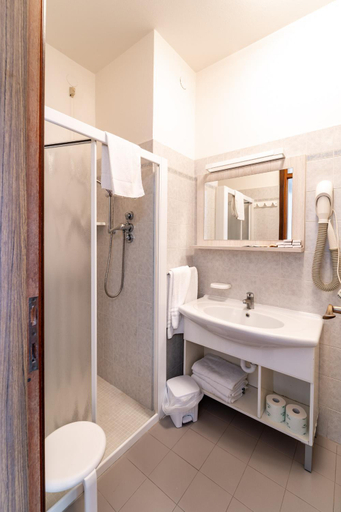 Bathroom 4, Hotel Souvenir, Venezia